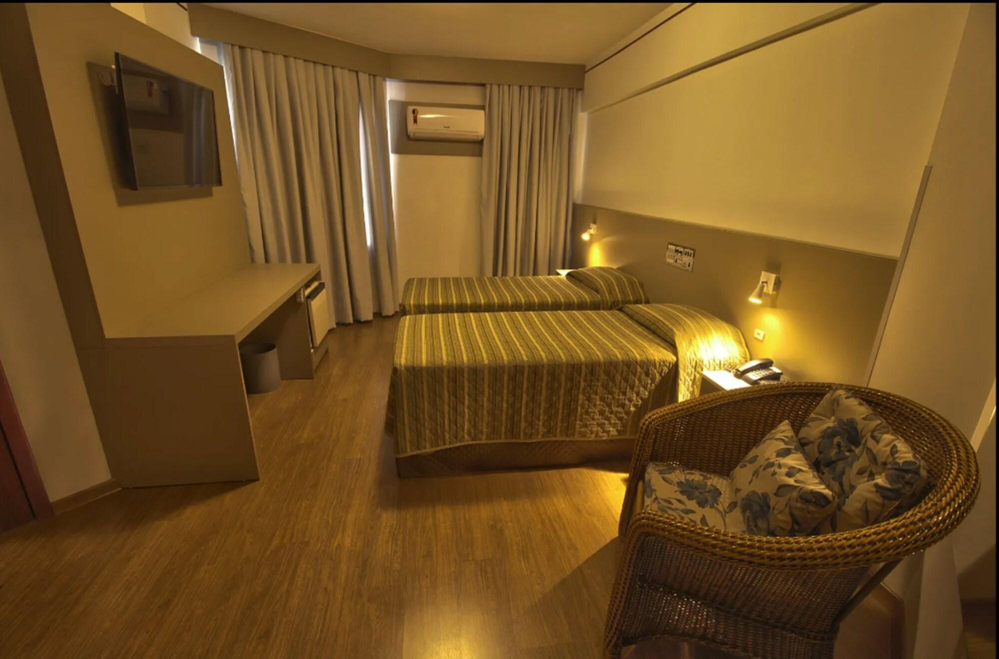 Hotel Gracher Praia Balneário Camboriú المظهر الخارجي الصورة