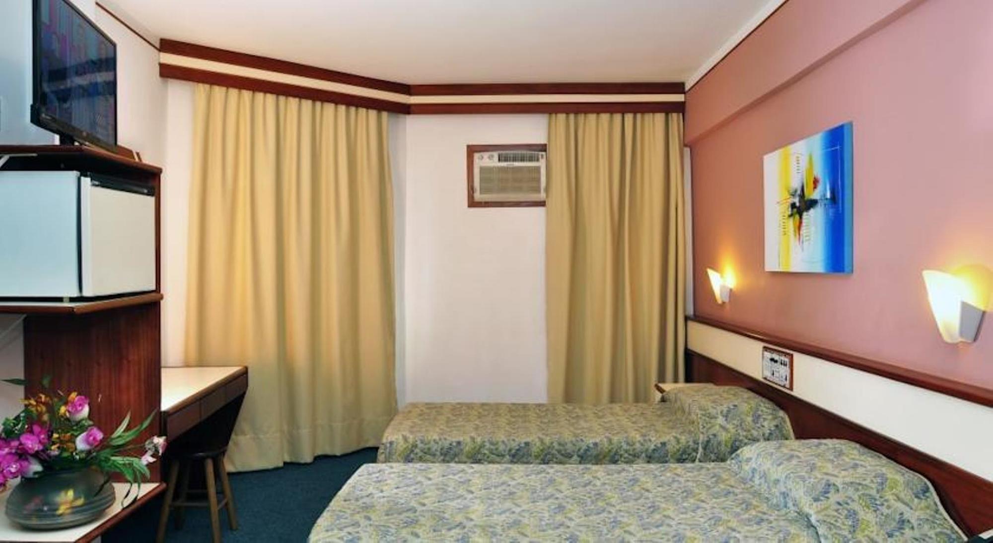 Hotel Gracher Praia Balneário Camboriú المظهر الخارجي الصورة