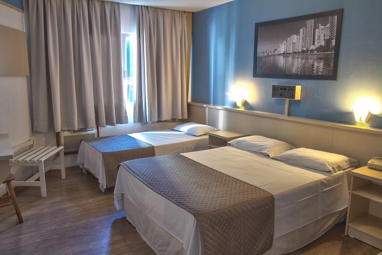 Hotel Gracher Praia Balneário Camboriú الغرفة الصورة