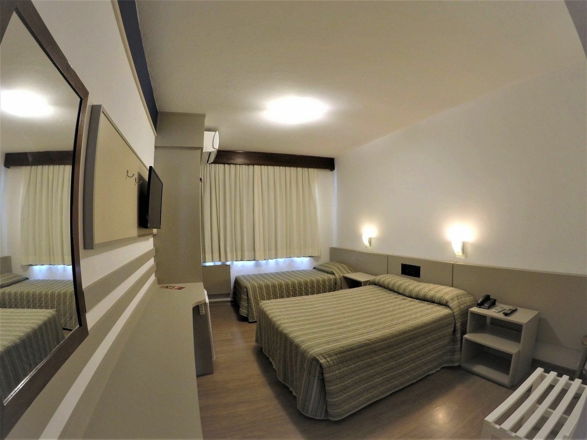 Hotel Gracher Praia Balneário Camboriú المظهر الخارجي الصورة
